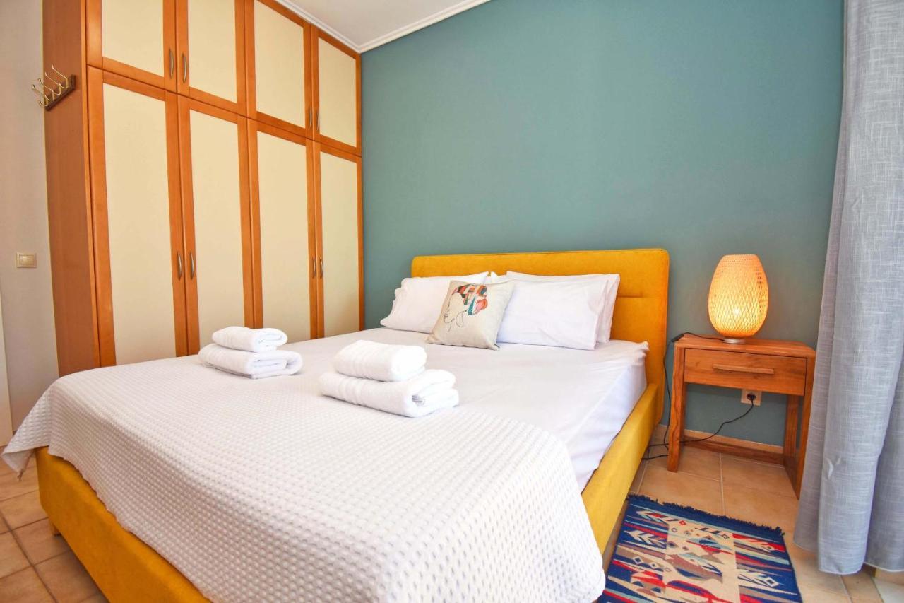 شقة Pebbles And Sea At Barbati With Shared Pool المظهر الخارجي الصورة